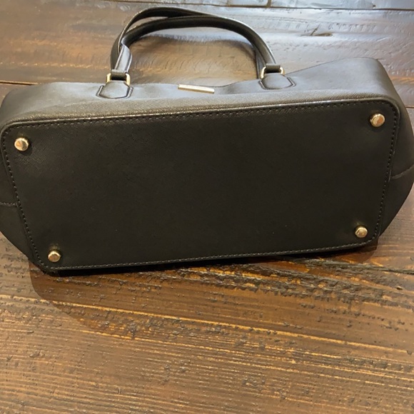 Kate spade medium tote - gold hardware - Picture 5 of 6